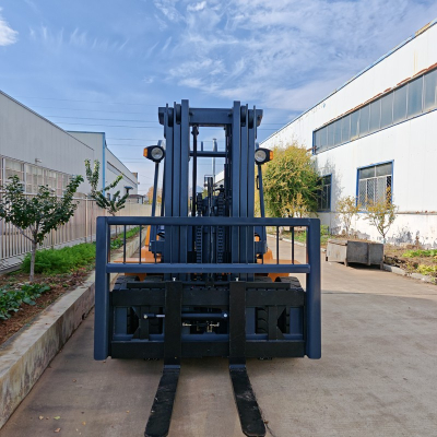 รถยก 6 ตัน