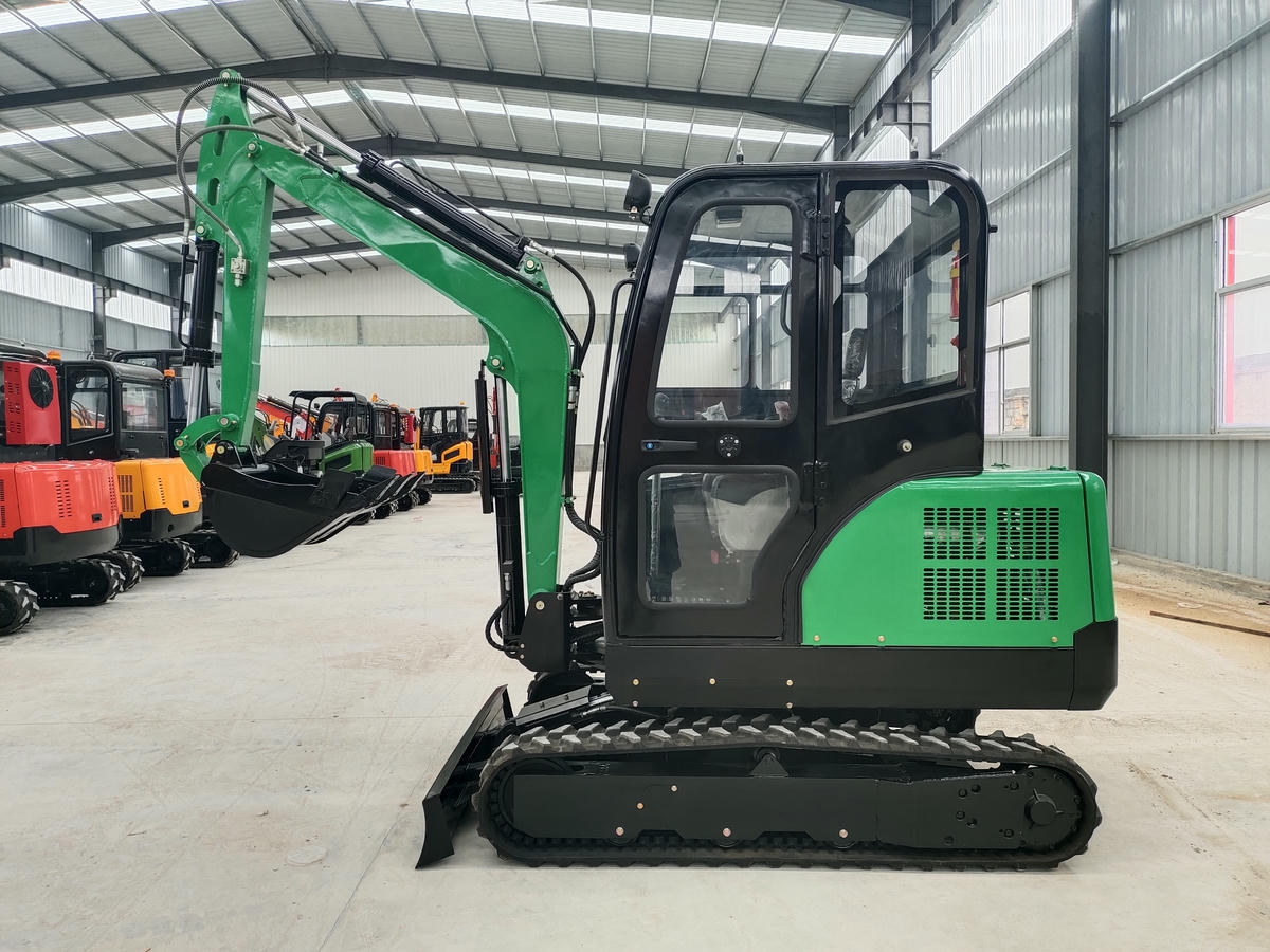 รถขุด 3 ตัน