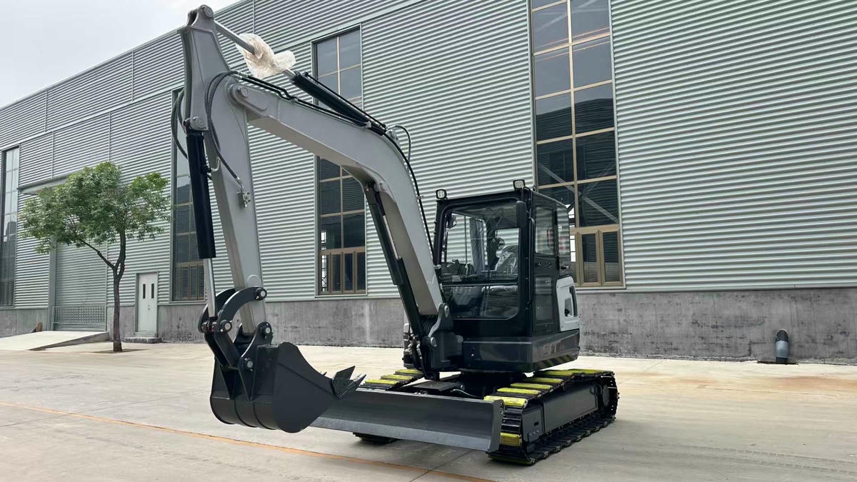 ช่างขุดสวนตัวน้อย