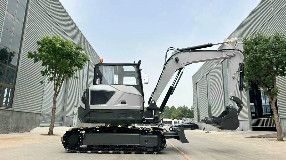 ช่างขุดสวนตัวน้อย