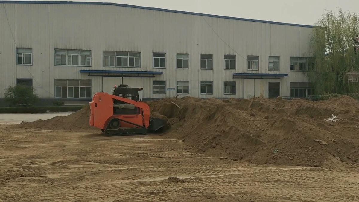 รถตักบังคับเลี้ยว